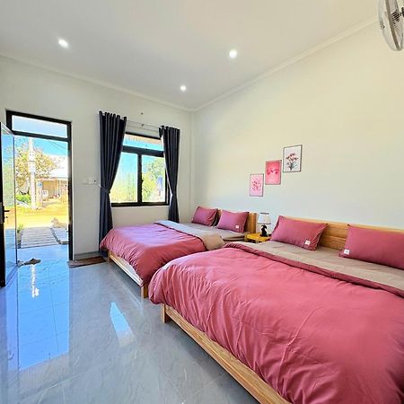 Homestay Nha Cua Gao Kon Tum Exterior photo