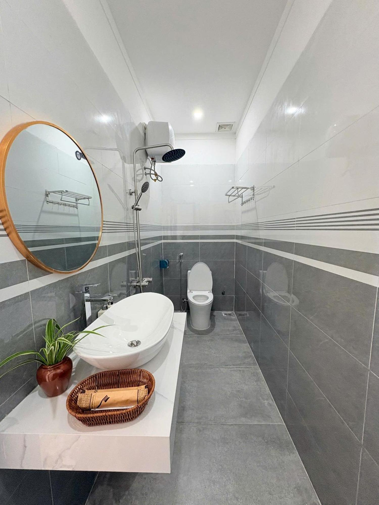 Homestay Nha Cua Gao Kon Tum Exterior photo