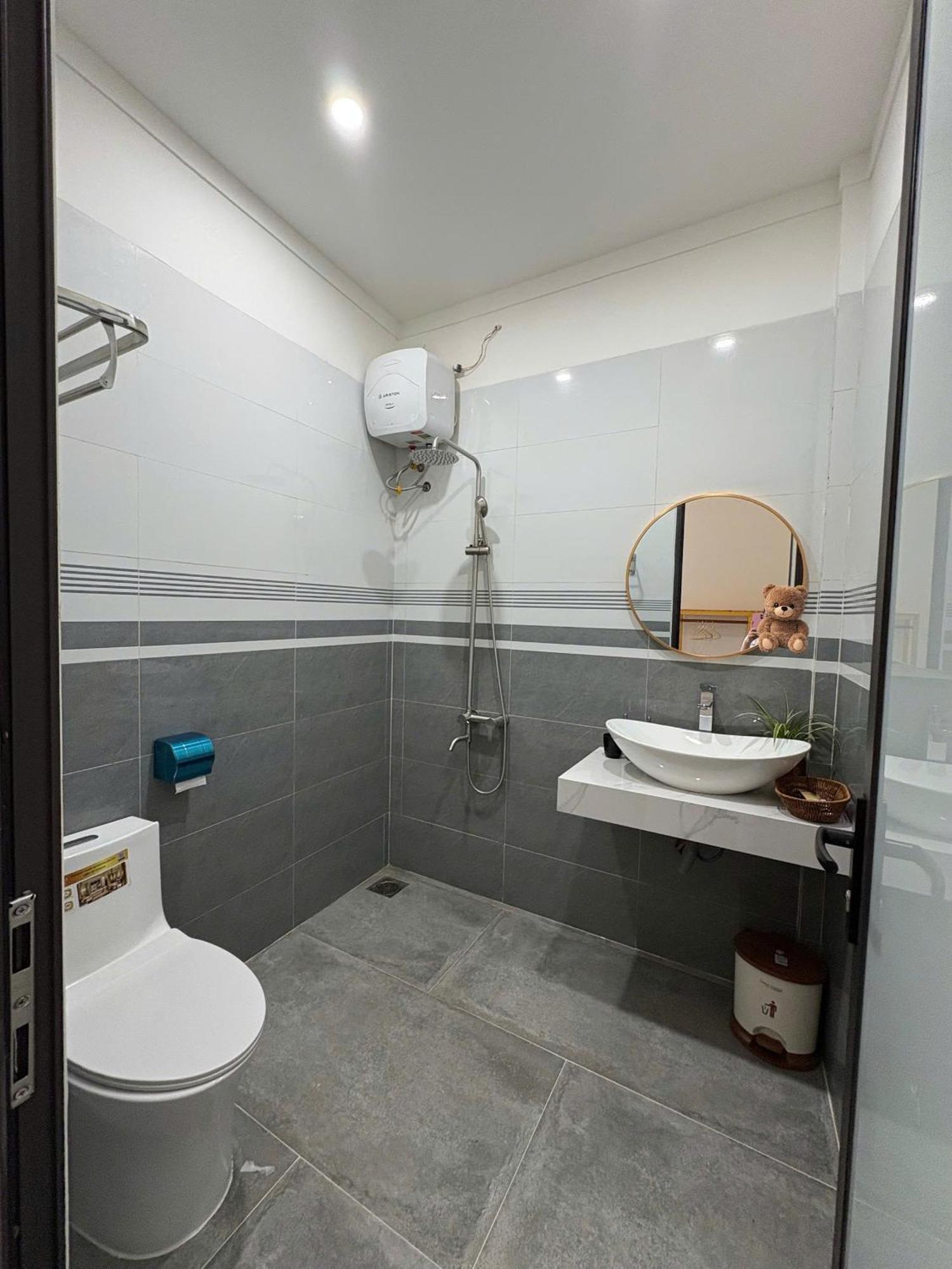Homestay Nha Cua Gao Kon Tum Exterior photo
